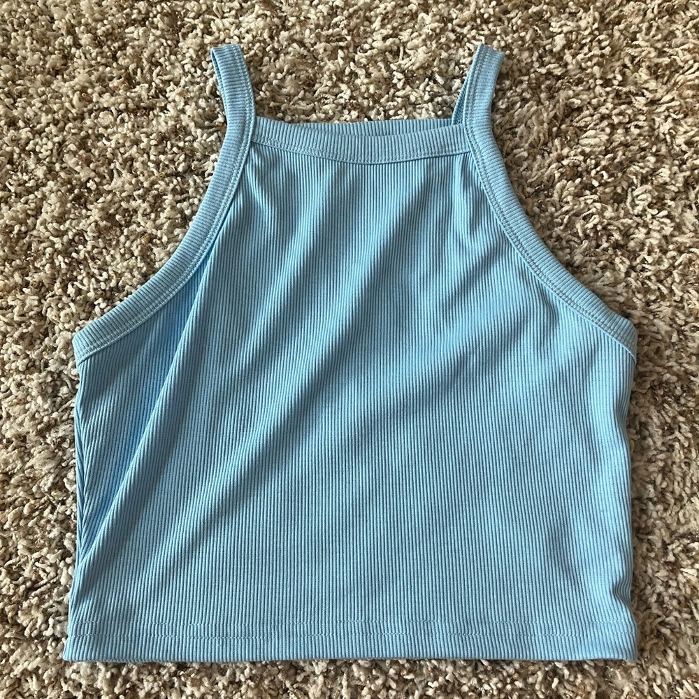 blue tank top